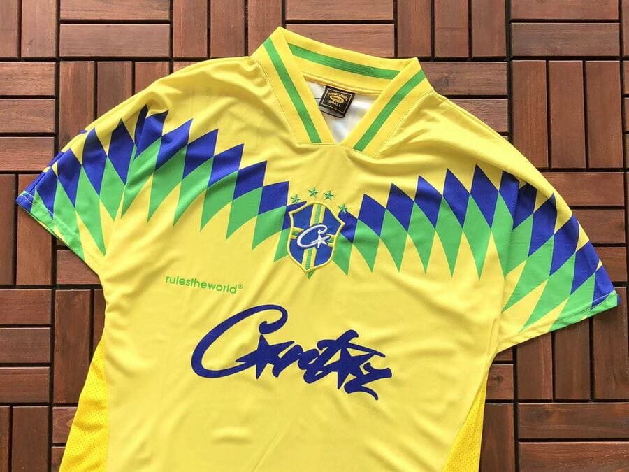 Playera Corteiz Fútbol Brasil Amarilla