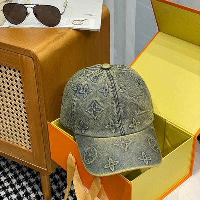 Gorra Louis Vuitton Jeans