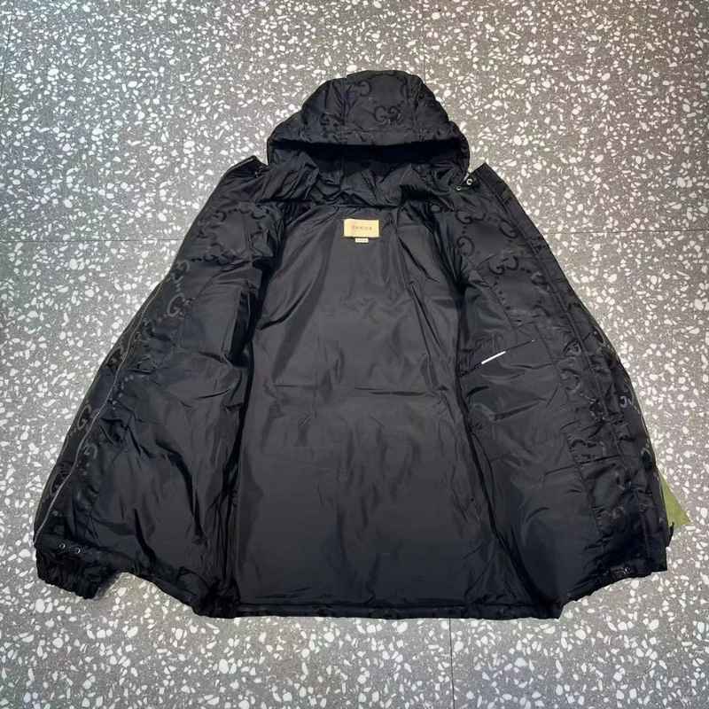 Chamarra Gucci GG Canvas Jumbo Puffer Preta