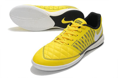 Tachones Lunar Gato II Futsal–Elegante