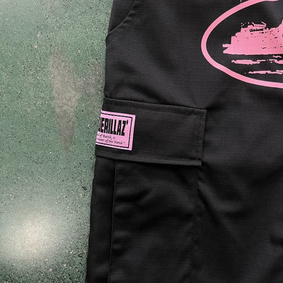 Pantalón Corteiz Cargo Preta y Rosa