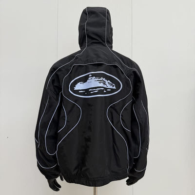 Chamarra Nike x Corteiz Preta