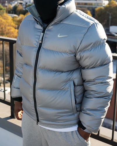 Chamarra Puffer Nike NOCTA Gris