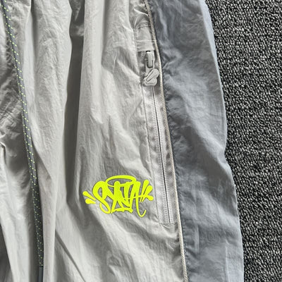 Conjunto Synaworld 'Syna Logo' Shell Gris/Verde