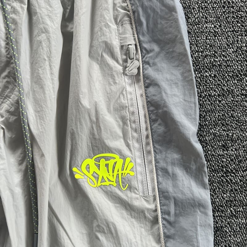 Conjunto Synaworld 'Syna Logo' Shell Gris/Verde