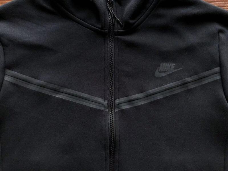 Conjunto Nike Tech Fleece Negro