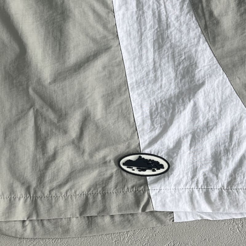 Shorts Corteiz Gris