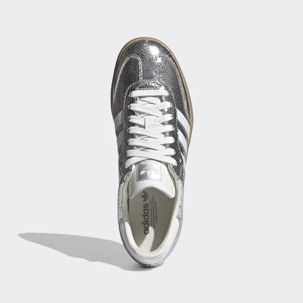 SAMBA OG Silver Metallic Cracked Leather–Cómodo