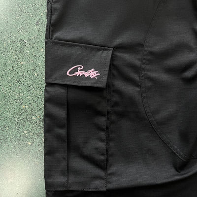 Pantalón Corteiz Cargo Preta y Rosa