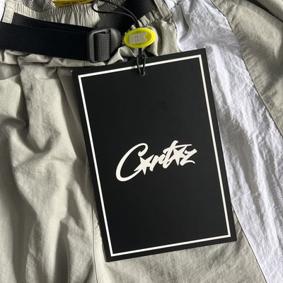 Shorts Corteiz Gris