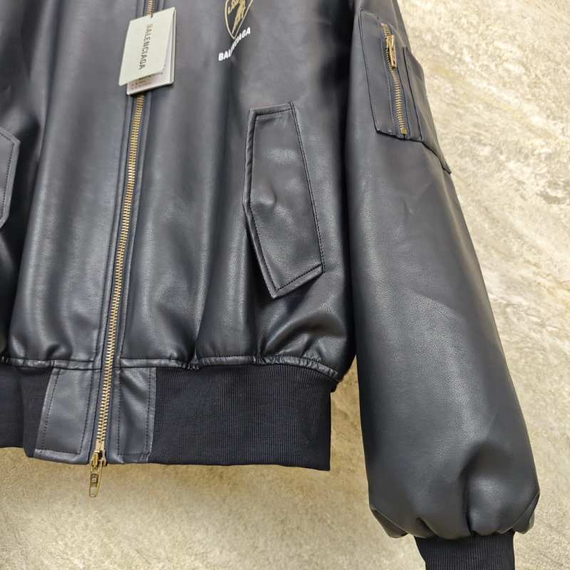 Chamarra Balenciaga x Automobili Lamborghini Preta