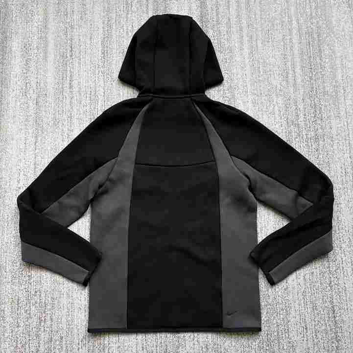 Chamarra Nike Tech Fleece Pro Wear Preta