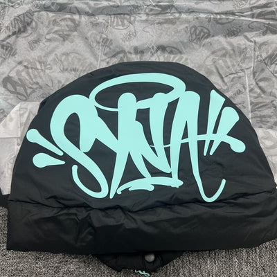 Chamarra Puffer Synaworld Negro/Azul