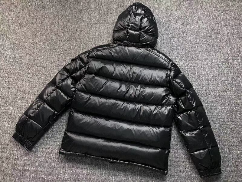 Chamarra Moncler Maya Black