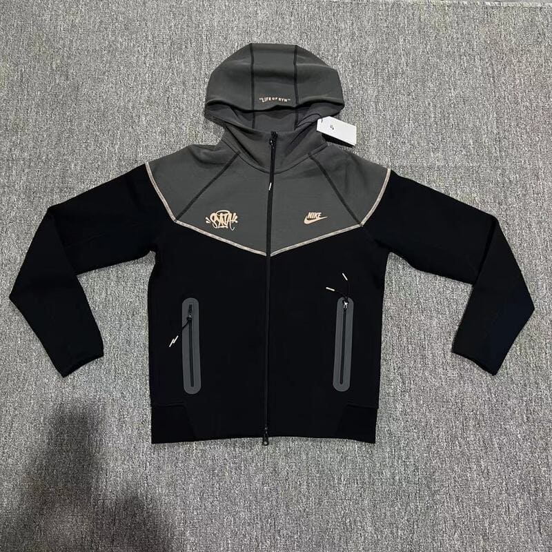 Chamarra Tech Fleece Nike x Syna