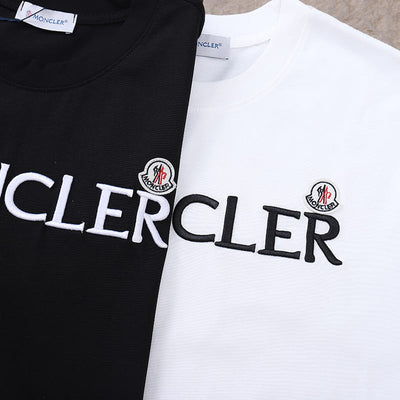Playera Moncler Enfant Logo Preta