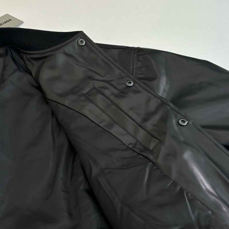Chamarra Balenciaga Basketball Bomber Leather Black