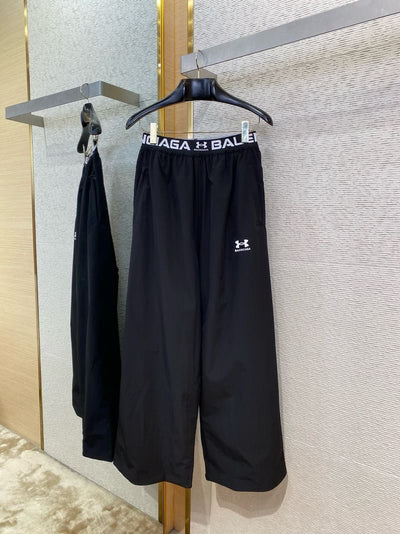 Pantalón Balenciaga x Under Armor Track