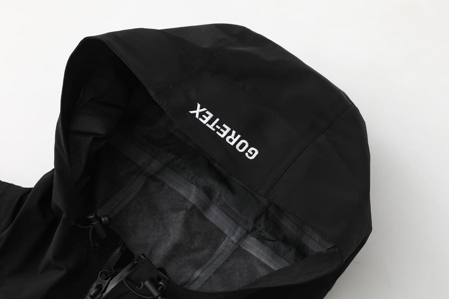 Chamarra Supreme x Vanson GORE-TEX Shell Black