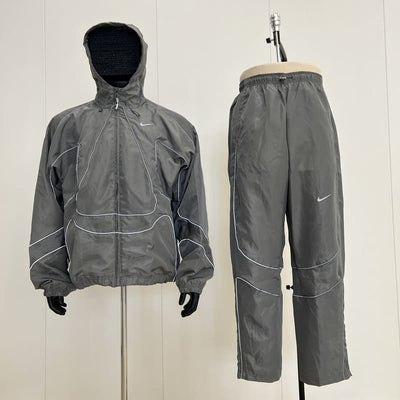 Conjunto Nike x Corteiz Gris