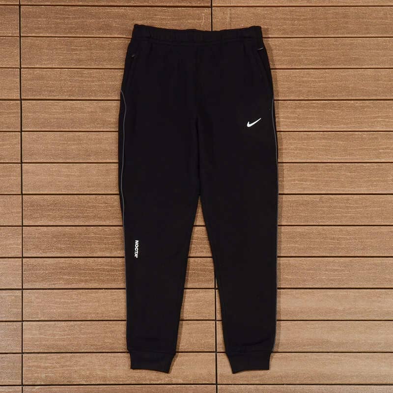 Conjunto Nike x NOCTA Negro/Blanco