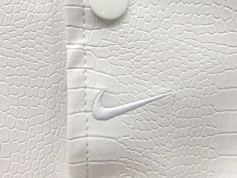 Chamarra Supreme x Nike Varsity Blanca