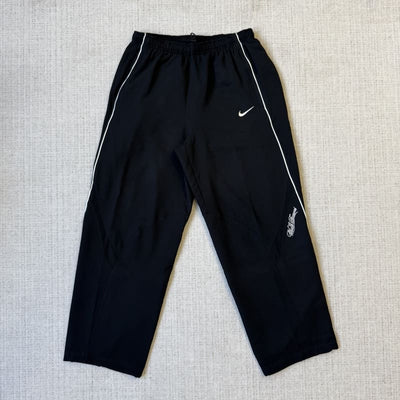Conjunto Supreme x Nike Track Negro