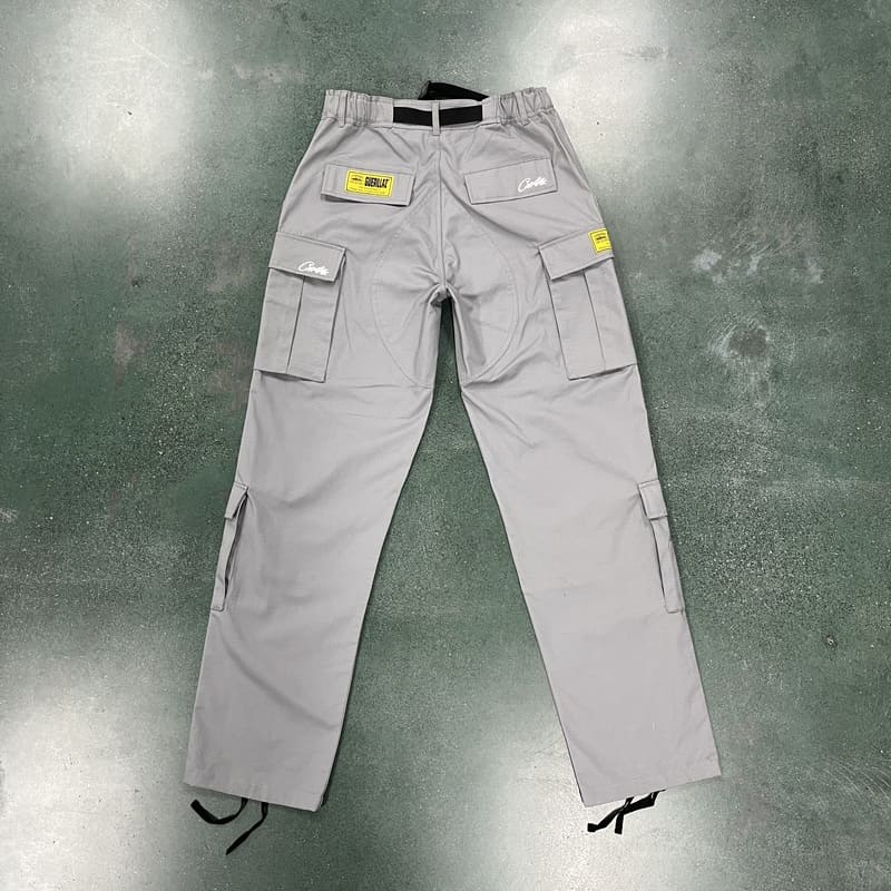 Pantalón Corteiz Cargo Gris