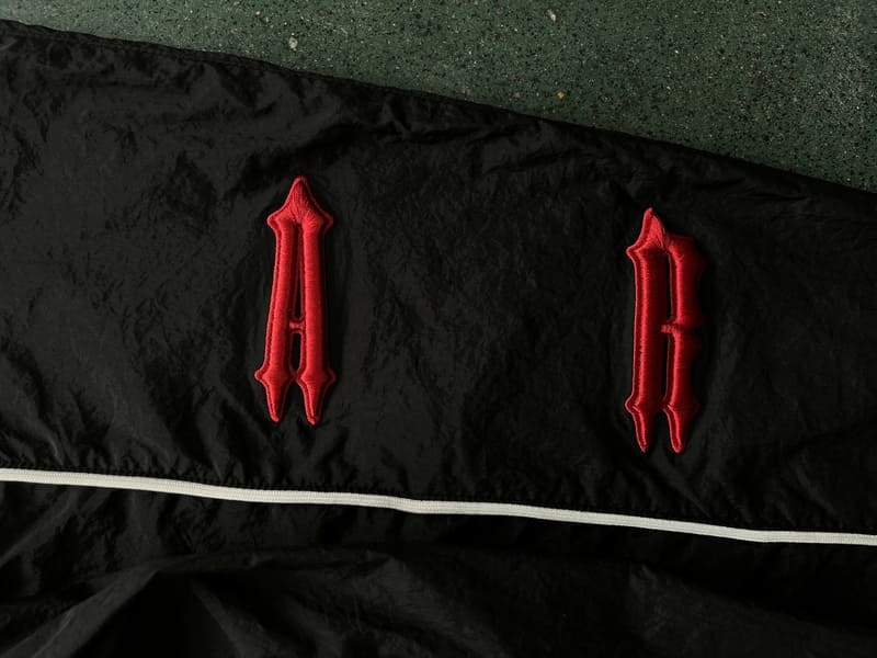 Conjuto Trapstar Irongate 2.0 Shellsuit Rojo Negro