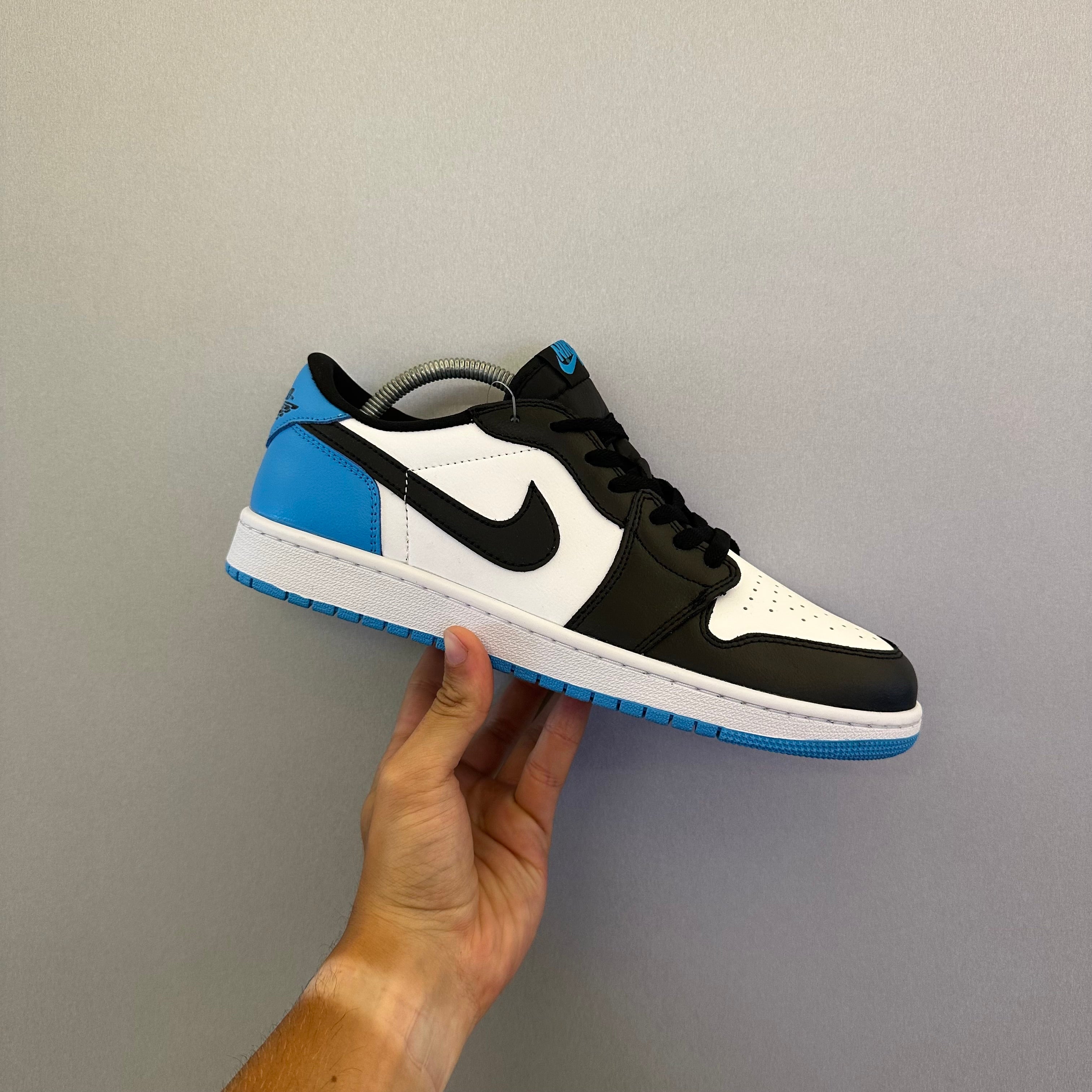 Air Jordan 1 Low OG UNC