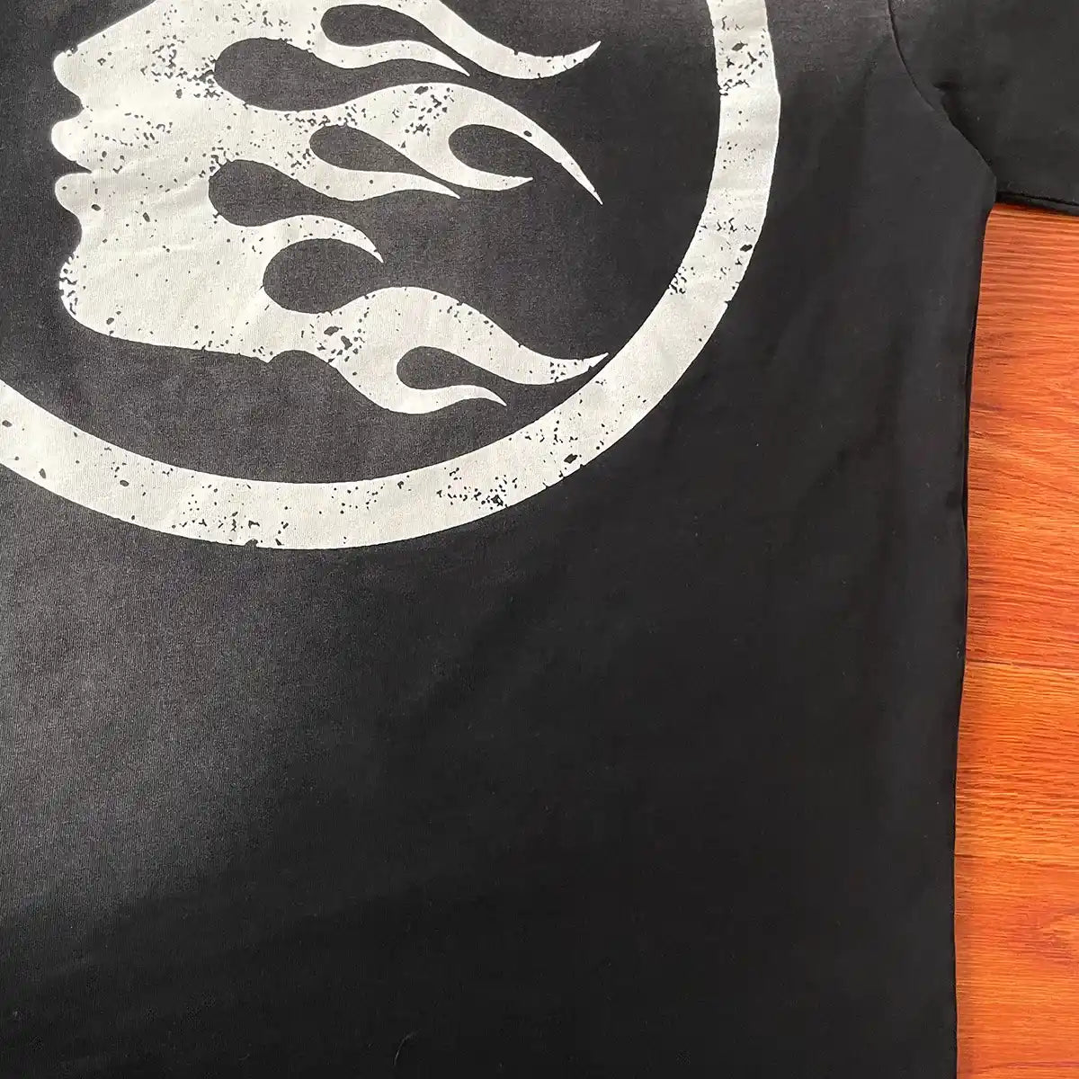 Playera Hellstar Classic