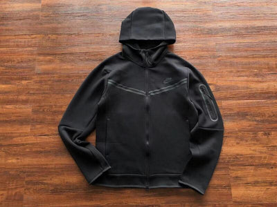 Conjunto Nike Tech Fleece Negro