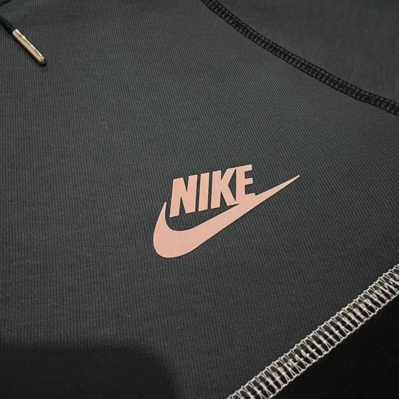 Chamarra Tech Fleece Nike x Syna