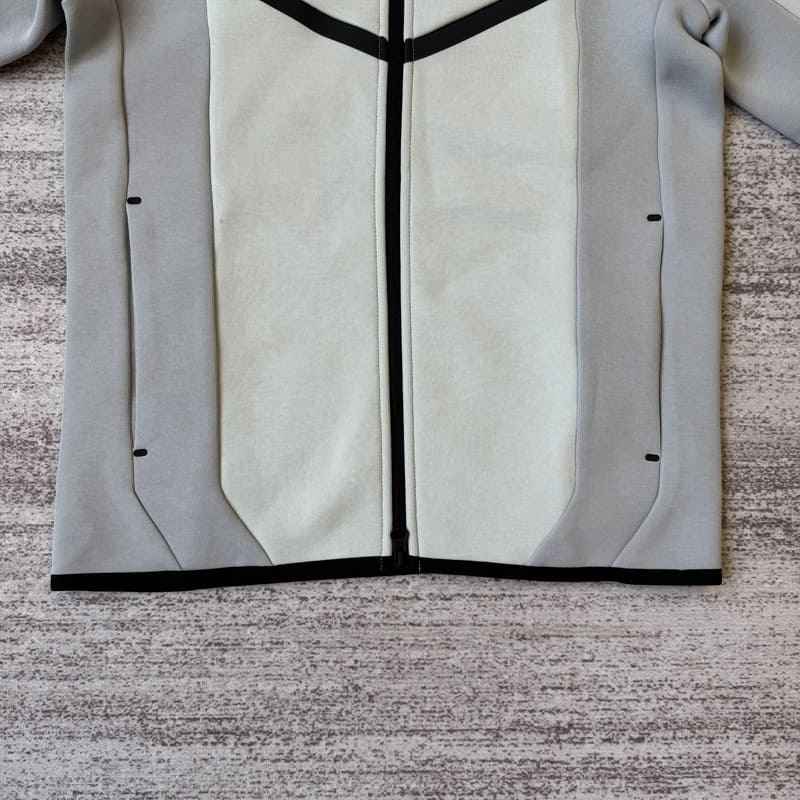 Conjunto Nike Tech Fleece Pro Wear Gris