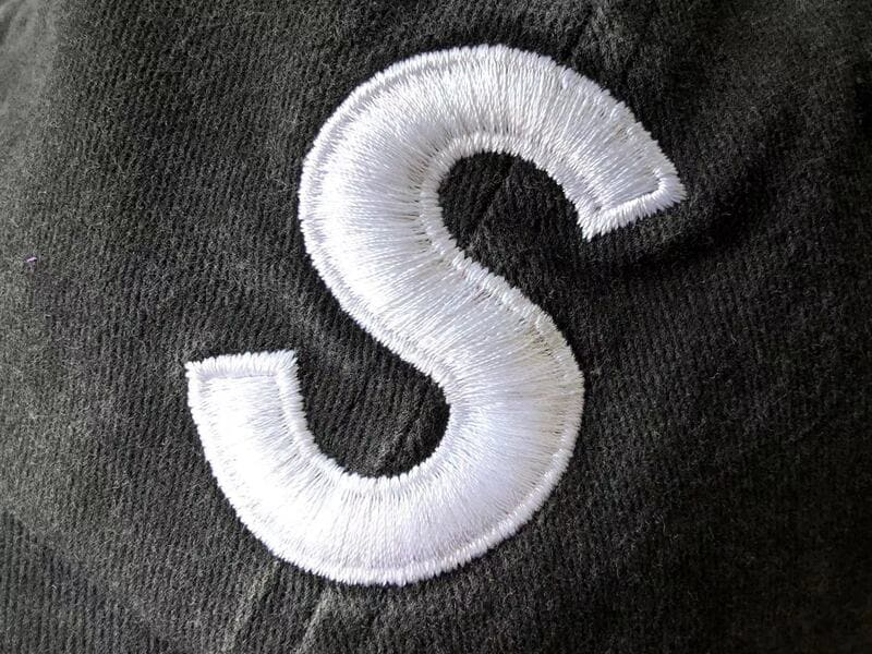 Gorra Supreme Pigment Print S Logo 6-Panel