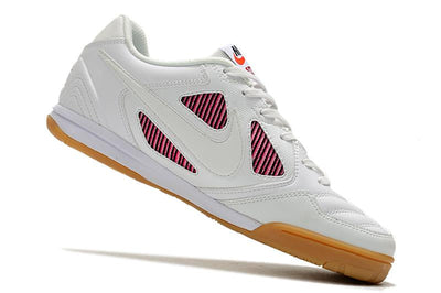 Tachones SB Gato Futsal–Cómodo
