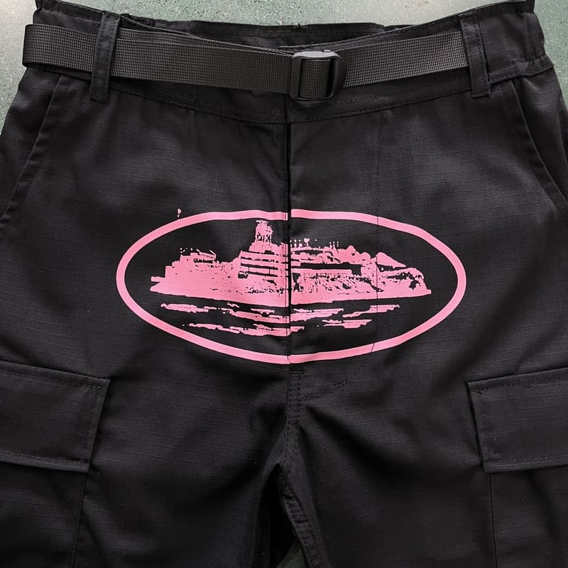 Pantalón Corteiz Cargo Preta y Rosa