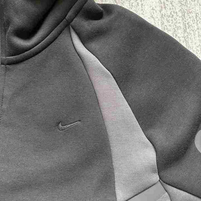 Chamarra Nike Tech Fleece Pro Wear Preta