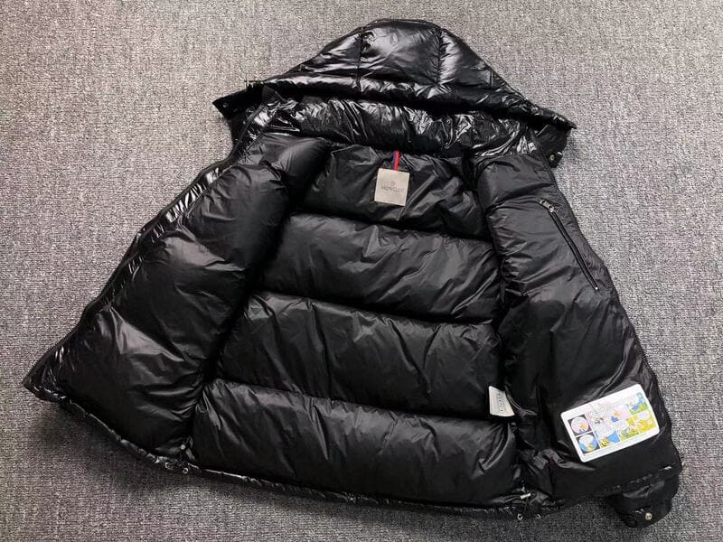 Chamarra Moncler Montbeliard