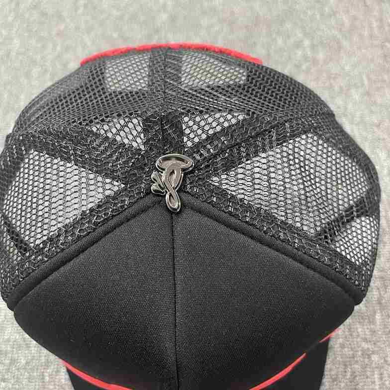 Gorra Trucker SynaWorld Black/Red
