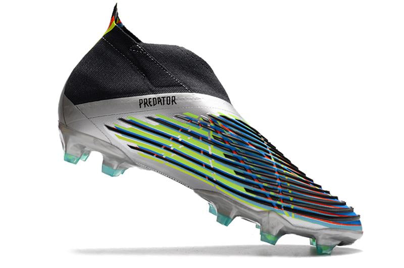 Tachones Predator Edge Campo–Cómodo