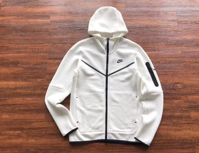 Chamarra Nike Tech Fleece Blanca