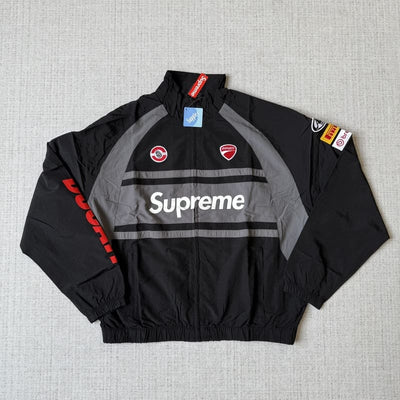 Chamarra Supreme x Ducati Preta