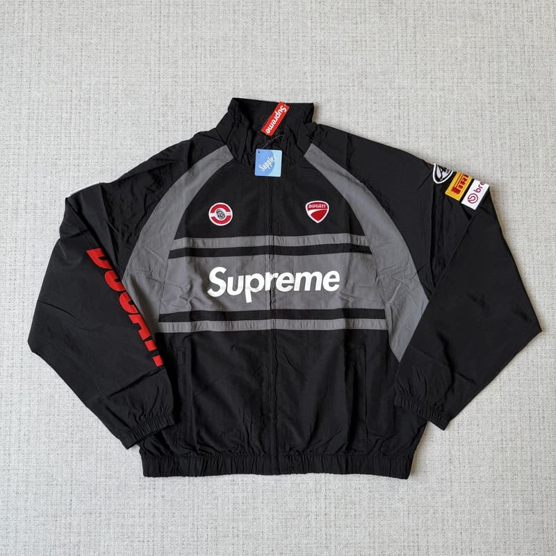 Chamarra Supreme x Ducati Preta