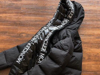 Chamarra Moncler Montcla