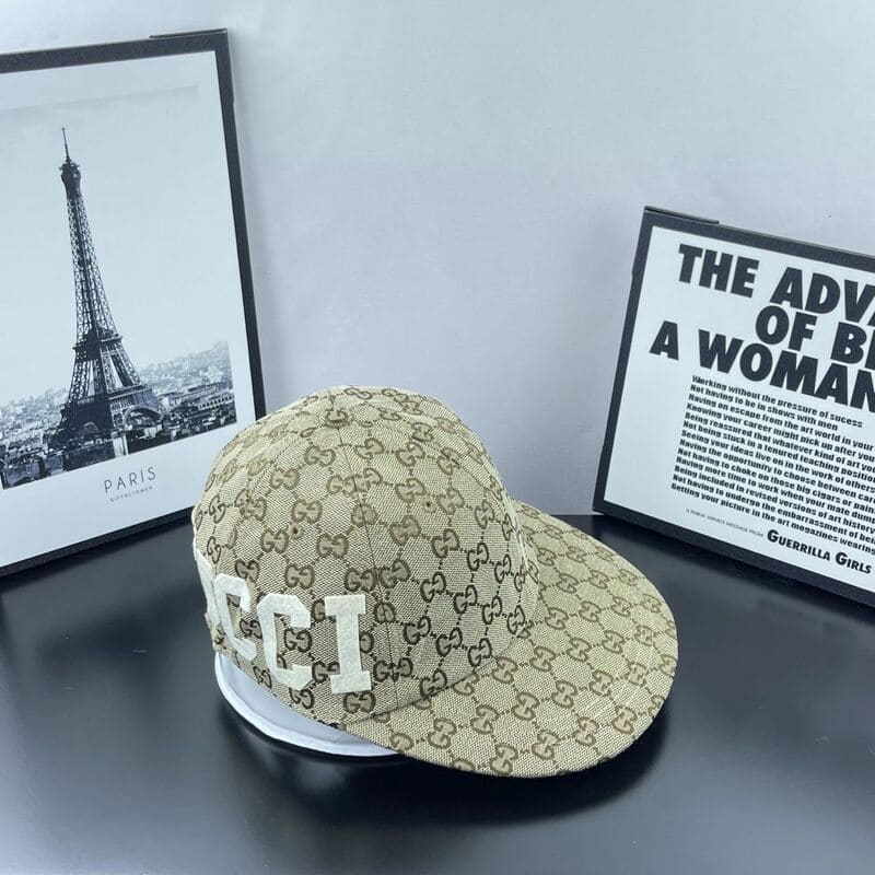 Gorra Gucci GG Canvas Baseball Beige