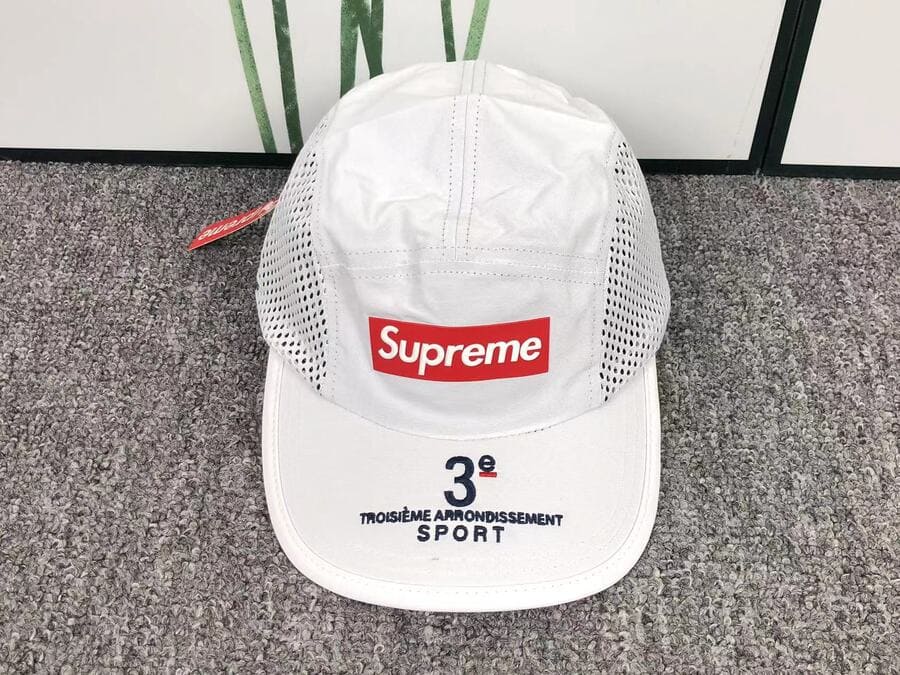 Gorra Supreme Mesh Side Panel Camp Blanco