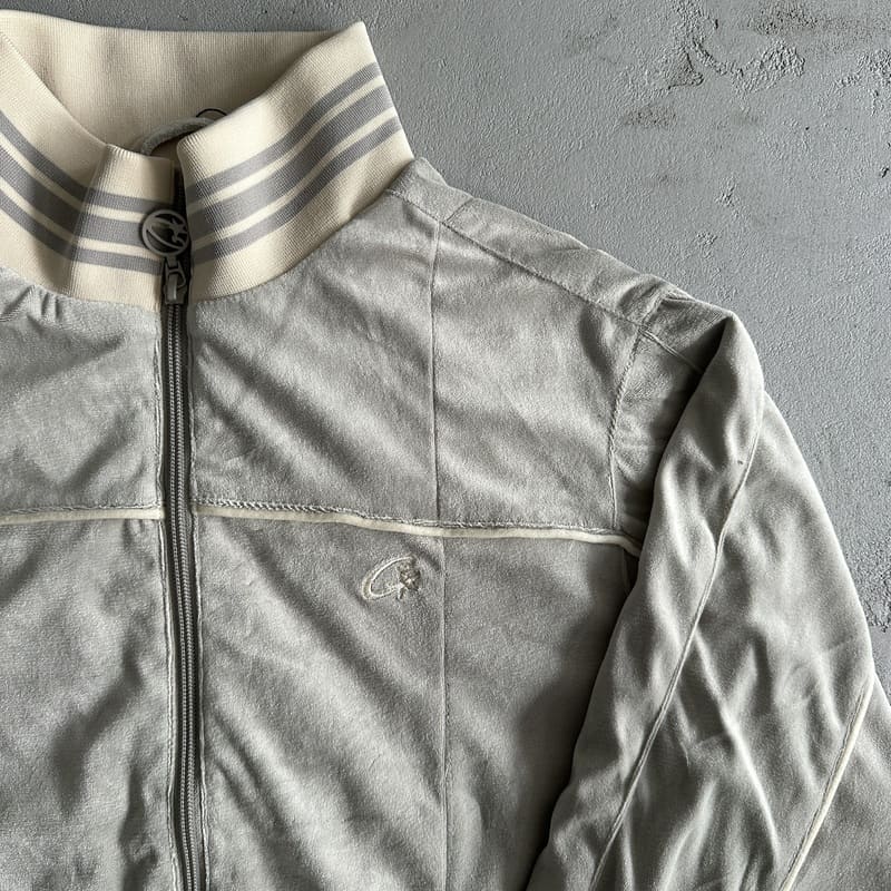 Conjunto Corteiz Veludo Gris