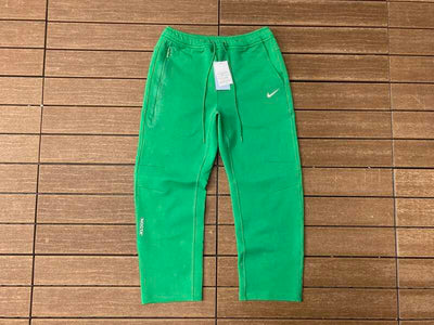 Conjunto Pantalón Nike x NOCTA Tech Fleece Stadium Green/Sail