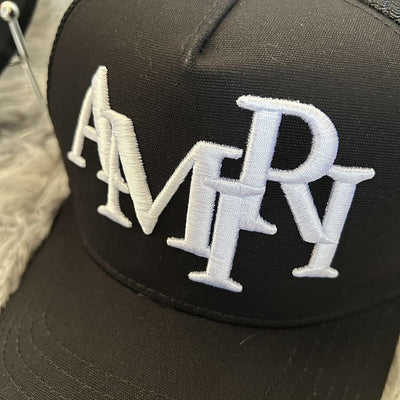 Gorra Amiri Trucker Staggered Logo Negro